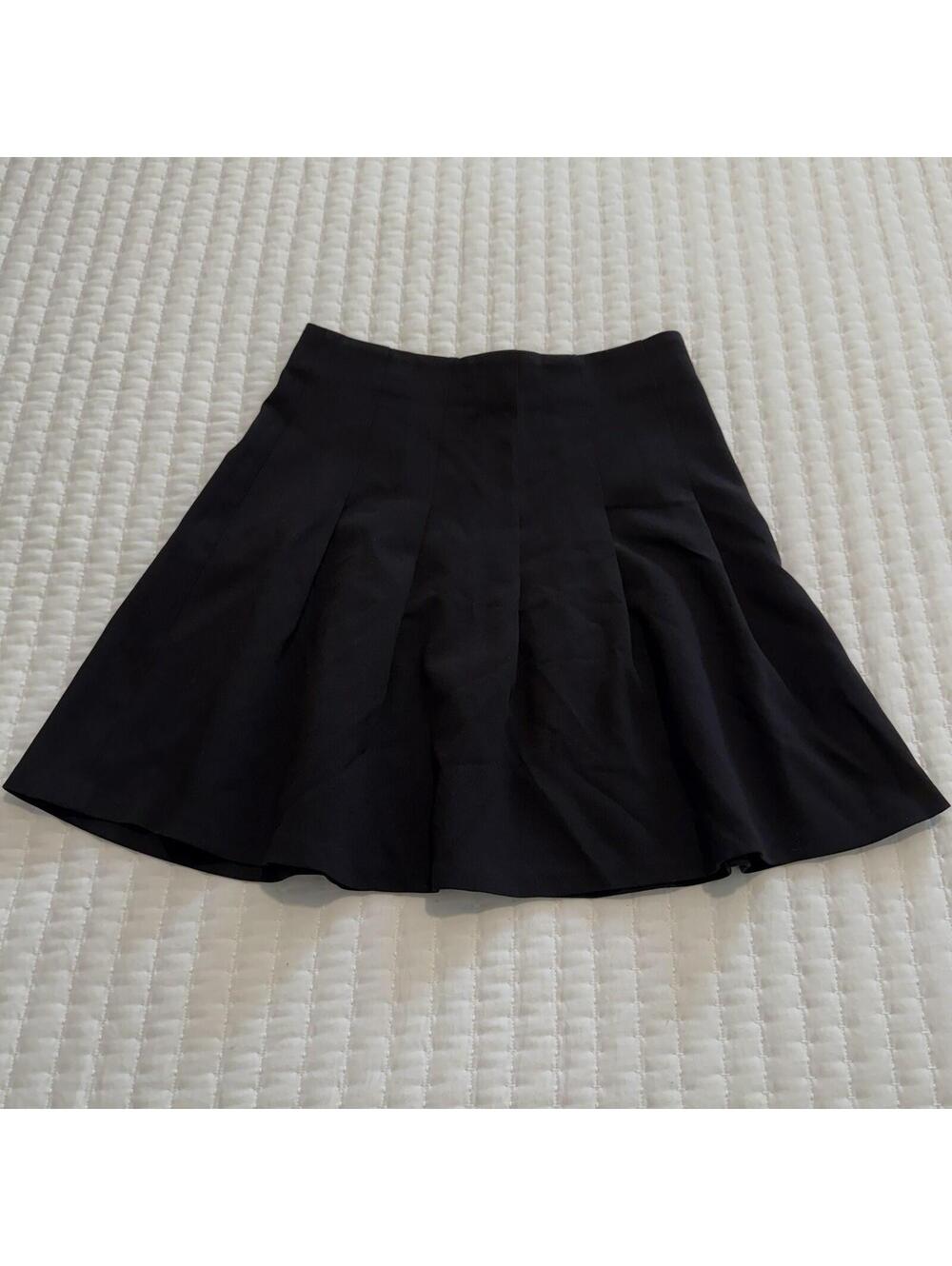 Alice + Olivia Black Employed Pleated Short Skirts A Line Sz 2 Women’s